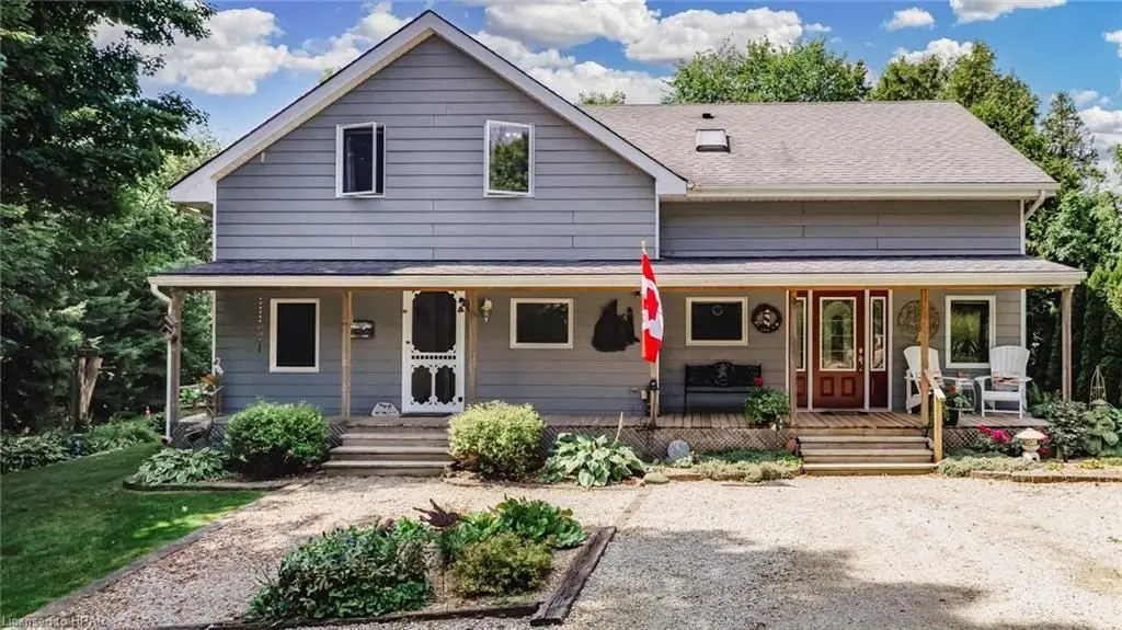 Bluewater, ON N0M 1G0,74397 CARDINAL CT