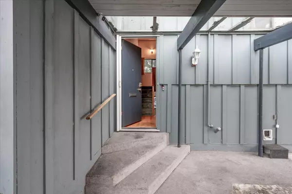 Nanaimo, BC V9T 1S3,912 Capilano Pl