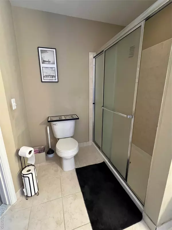 Flat Rock, MI 48134,27299 Jessica LN