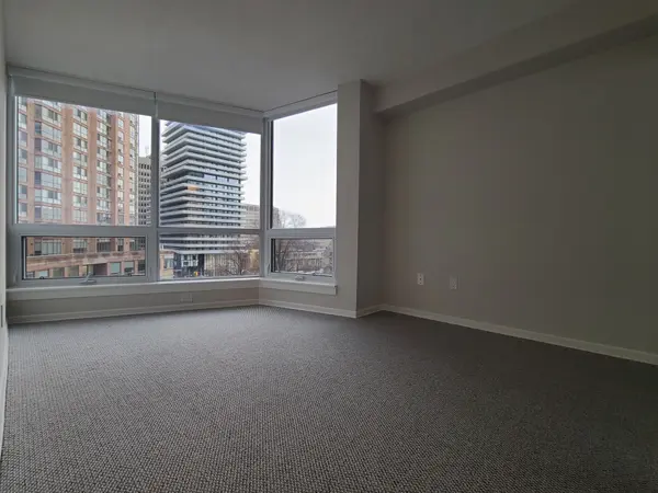 Toronto C01, ON M5S 3A3,1055 Bay ST #609