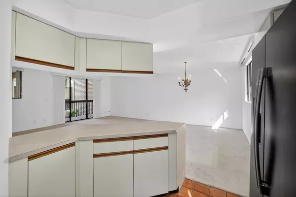 Fort Lauderdale, FL 33304,1401 NE 9th St #55