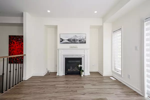 Collingwood, ON L9Y 5T1,39 Dawson DR #4