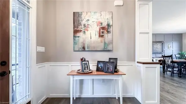 Bluewater, ON N0M 1L0,39941 DINSLEY TER