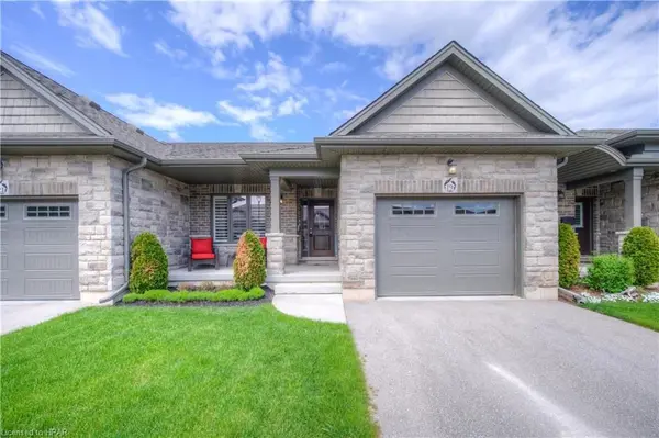 East Zorra-tavistock, ON N0B 2R0,53 ROTH ST #19