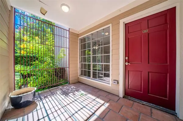 4023 Wycliff Avenue #104,  Dallas,  TX 75219