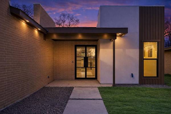 2543 Highwood Drive, Dallas, TX 75228