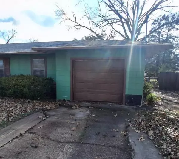 Cooper, TX 75432,501 W Terrell Avenue