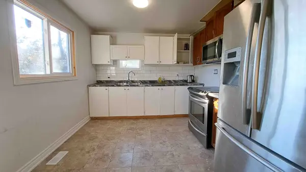 Georgina, ON L4P 3C8,246 Old Homestead RD N