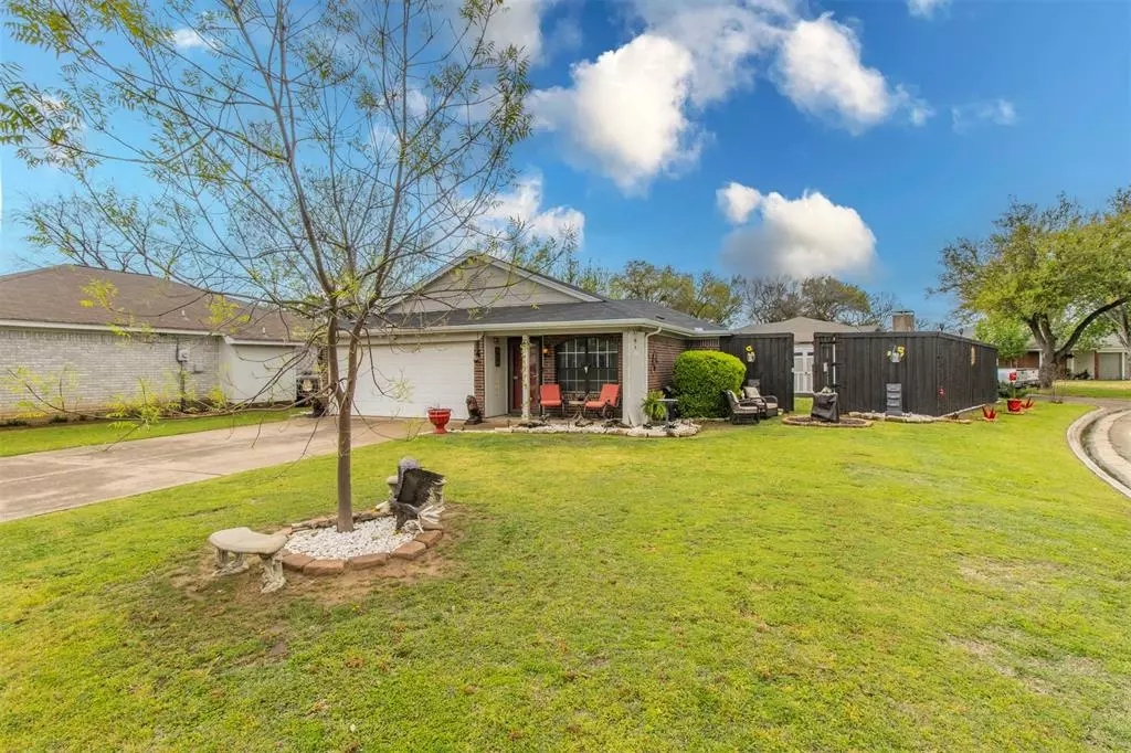 Arlington, TX 76017,5818 Santa Fe Drive