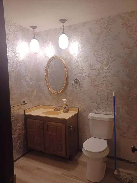 Dallas, TX 75249,7614 Ashcrest Lane