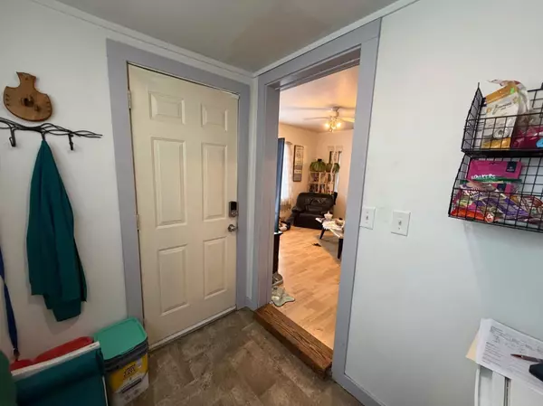 Camrose, AB T4V 1C2,4910 44 ST