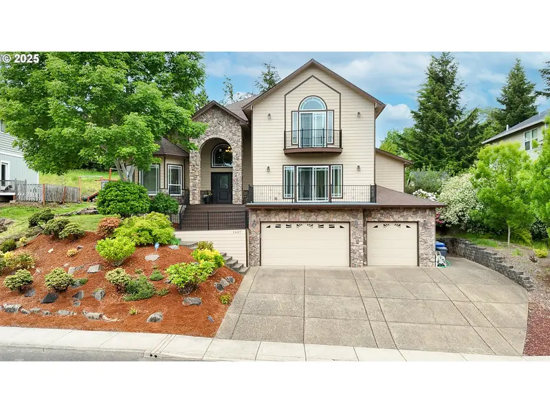 1637 PTARMIGAN ST NW, Salem, OR 97304
