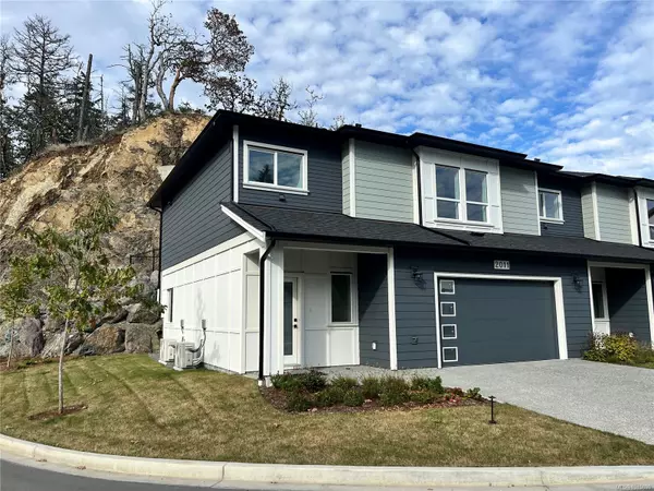 2011 West Park Lane,  View Royal,  BC V9B 5Z2