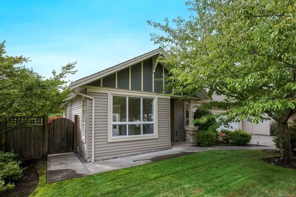 Comox, BC V9M 0A4,730 Aspen Rd #10