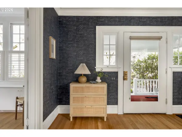 Portland, OR 97212,3023 NE 18TH AVE