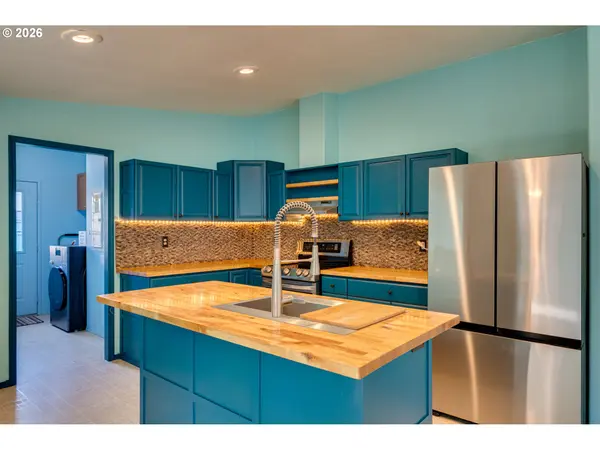 Amboy, WA 98601,29721 NE HANLEY CURRY RD