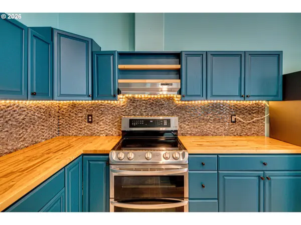 Amboy, WA 98601,29721 NE HANLEY CURRY RD