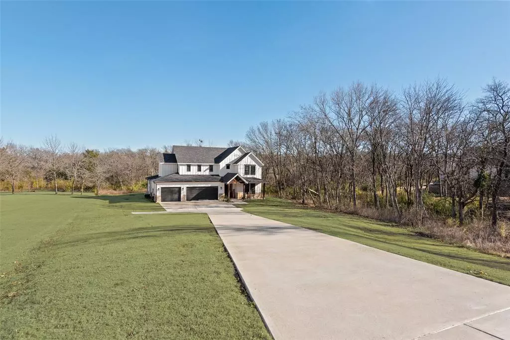 Sherman, TX 75092,421 Ridgeview Road