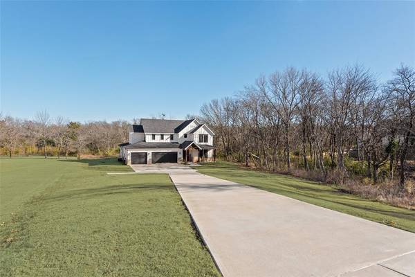 421 Ridgeview Road, Sherman, TX 75092