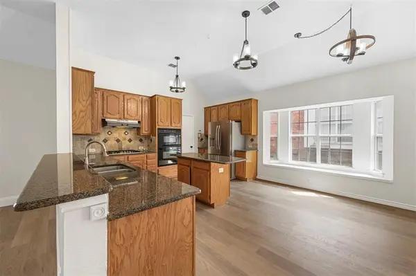 The Colony, TX 75056,4524 Ridgepointe Drive