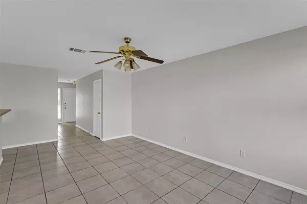 Fort Worth, TX 76119,4532 Alamosa Street