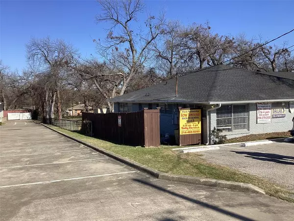 Dallas, TX 75216,1123 E Ledbetter Drive