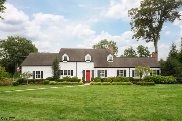 25 Dellwood Dr, Madison Boro, NJ 07940