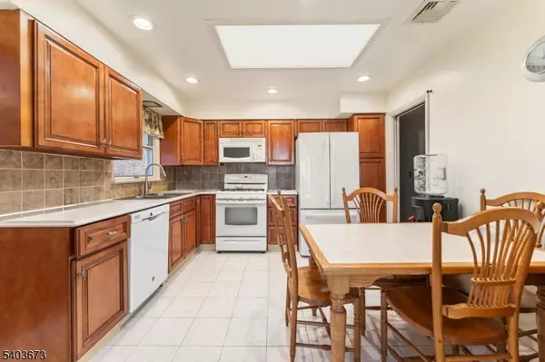 Parsippany-troy Hills Twp., NJ 07054,60 White Oak Rd