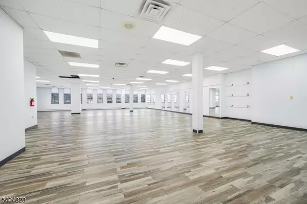 Mahwah Twp., NJ 07430,1 Lethbridge Plz