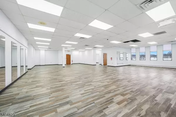 Mahwah Twp., NJ 07430,1 Lethbridge Plz