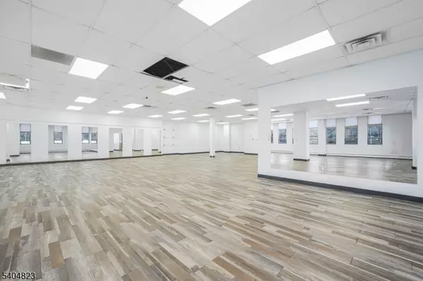 Mahwah Twp., NJ 07430,1 Lethbridge Plz