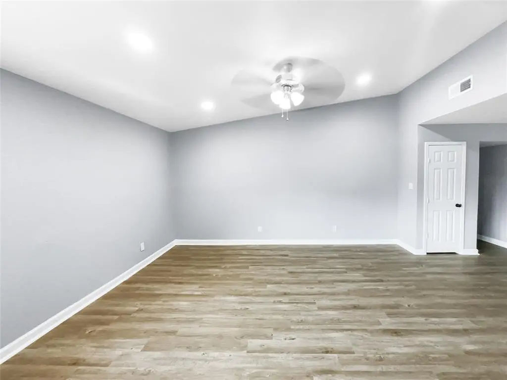 Carrollton, TX 75007,2022 Chestnut Road