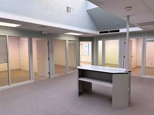 Central Saanich, BC V8M 1Z5,6703 Rajpur Pl