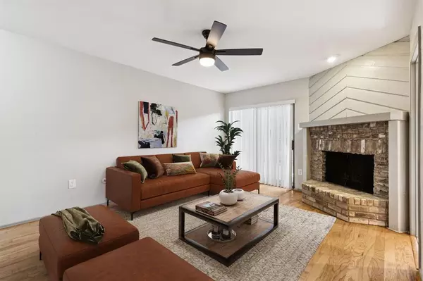 Dallas, TX 75254,5626 Preston Oaks #45C