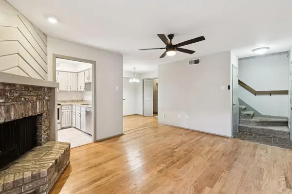 Dallas, TX 75254,5626 Preston Oaks #45C