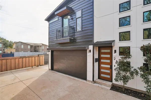 Dallas, TX 75226,4618 Columbia Avenue #Bulding 2