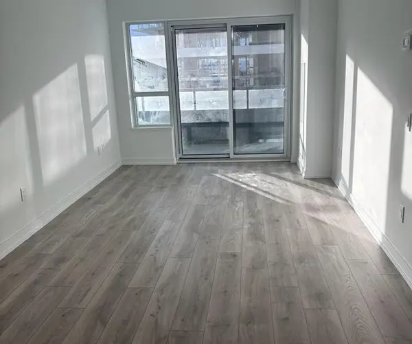 Pickering, ON L1W 3R5,1455 Celebration DR #607