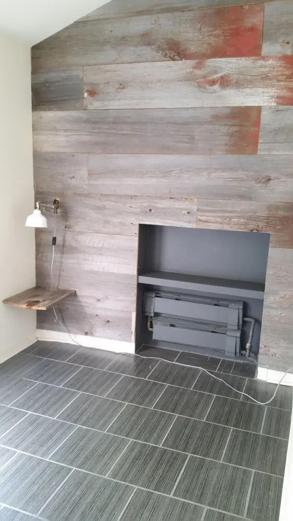 Toronto W02, ON M6P 1N1,22 Brad ST ##2