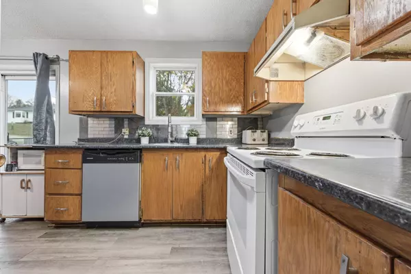 Bonnechere Valley, ON K0J 1T0,279 Jessie ST