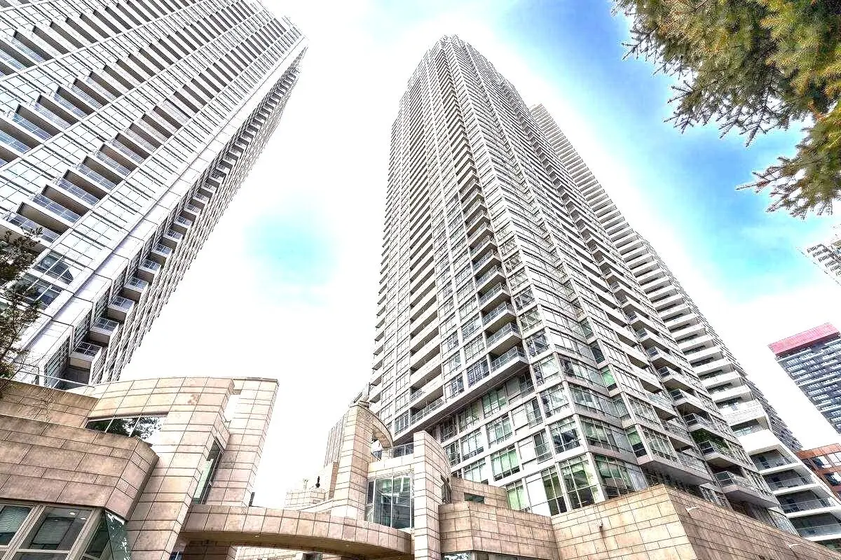 Toronto C10, ON M4S 2B8,2191 Yonge ST #2109