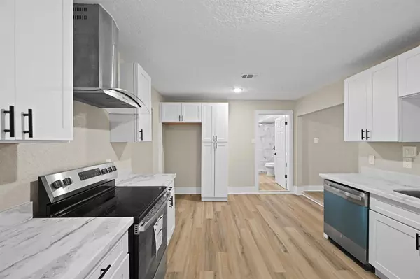 Houston, TX 77075,10211 Glenmawr Drive