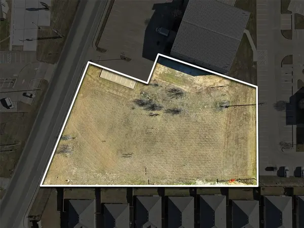 Cleburne, TX 76033,1007 Woodard Avenue