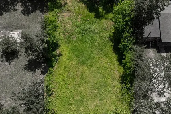 Terrell, TX 75160,603 W Newton Street