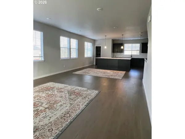 Hillsboro, OR 97123,3310 SE BROOKWOOD AVE