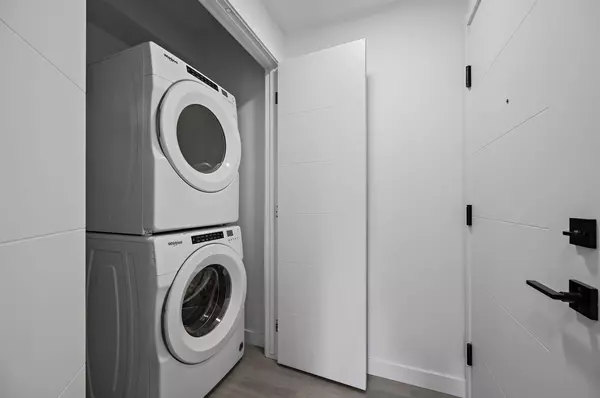 Calgary, AB T3P1M5,350 Livingston Common NE #2115