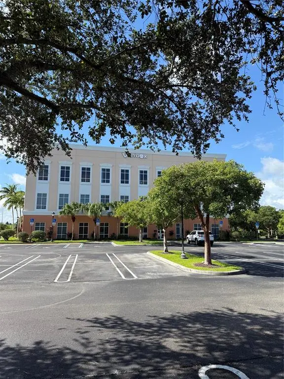 Coral Springs, FL 33076,5850 Coral Ridge Dr #309