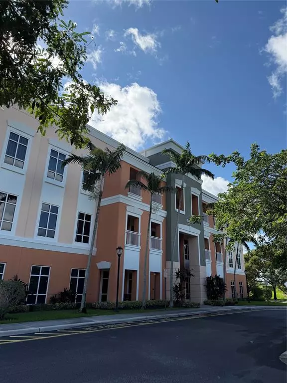 Coral Springs, FL 33076,5850 Coral Ridge Dr #309