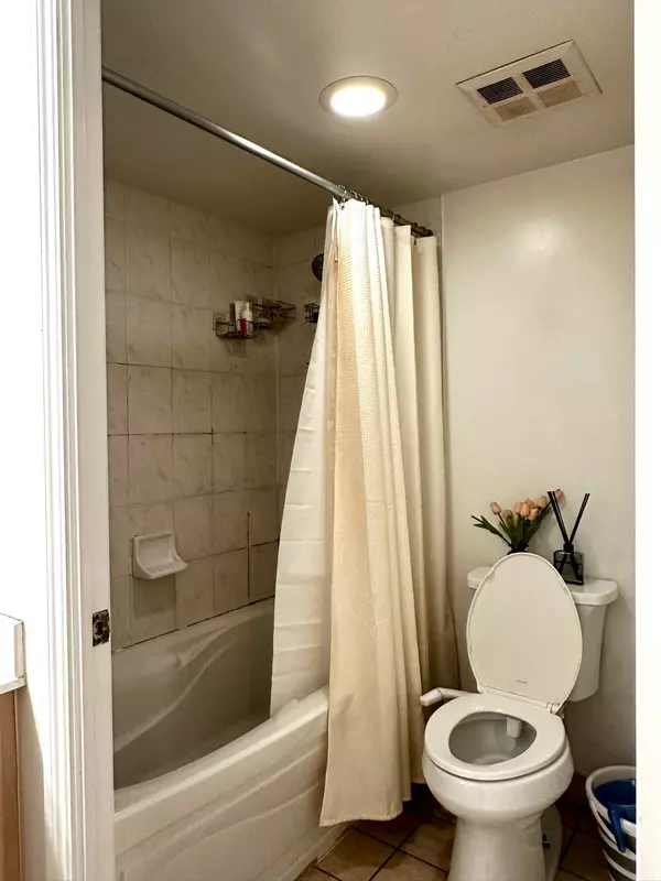 Toronto W10, ON M9W 7J5,710 Humberwood BLVD #606