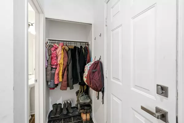 Orleans - Cumberland And Area, ON K4A 3Y1,480 Wincanton DR