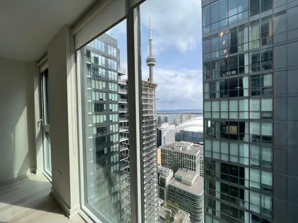 Toronto C01, ON M5V 1K1,357 King ST W #3708